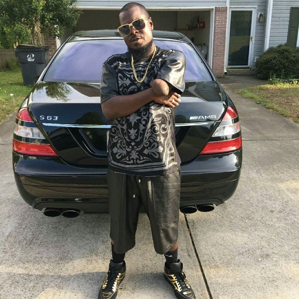 Meet your Posher, Robert